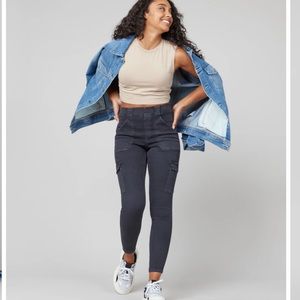 Brand new Spanx Stretch Twill Ankle Cargo pant